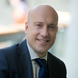 工商银行马鞍山分行成功举办“世界骄子启航向远”私银客户海外留学讲座